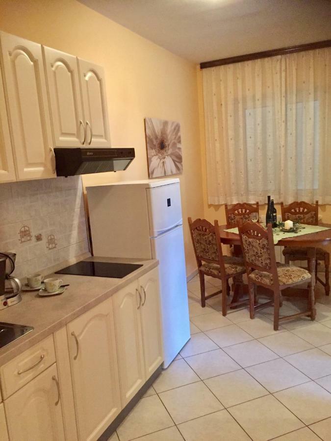 Apartments Marinela ポレッチ エクステリア 写真